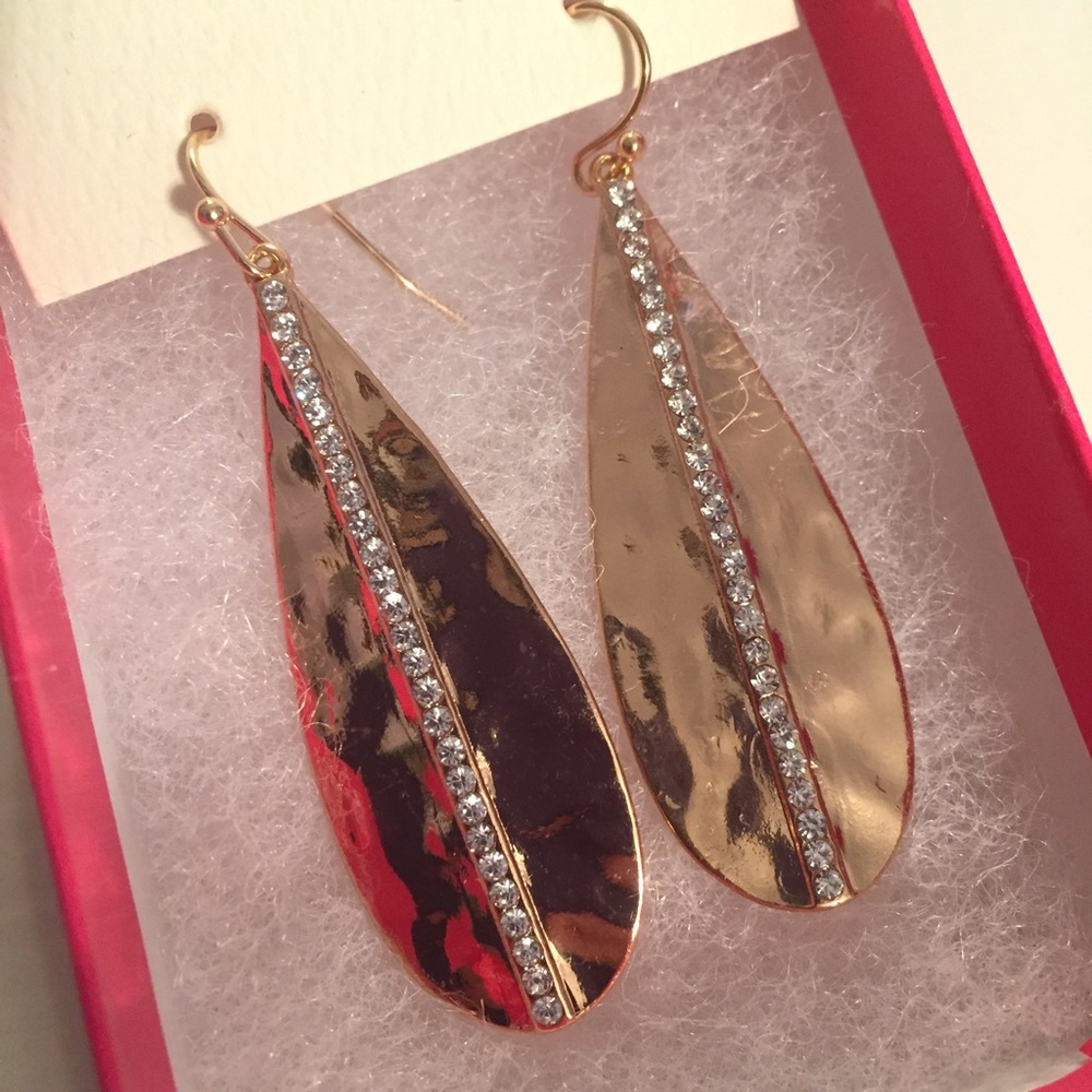 Gold hammered drop crystal earrings